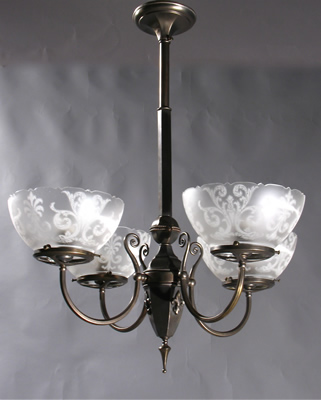 4-Light Transitional Chandelier with Fleur Di Lis